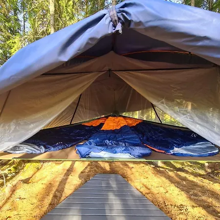 Lyxtält Saunamaailman Tentsile Puumajoitus, Laavu & Pahkasauna